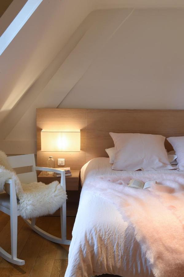 La Chaumiere Hotel 4*