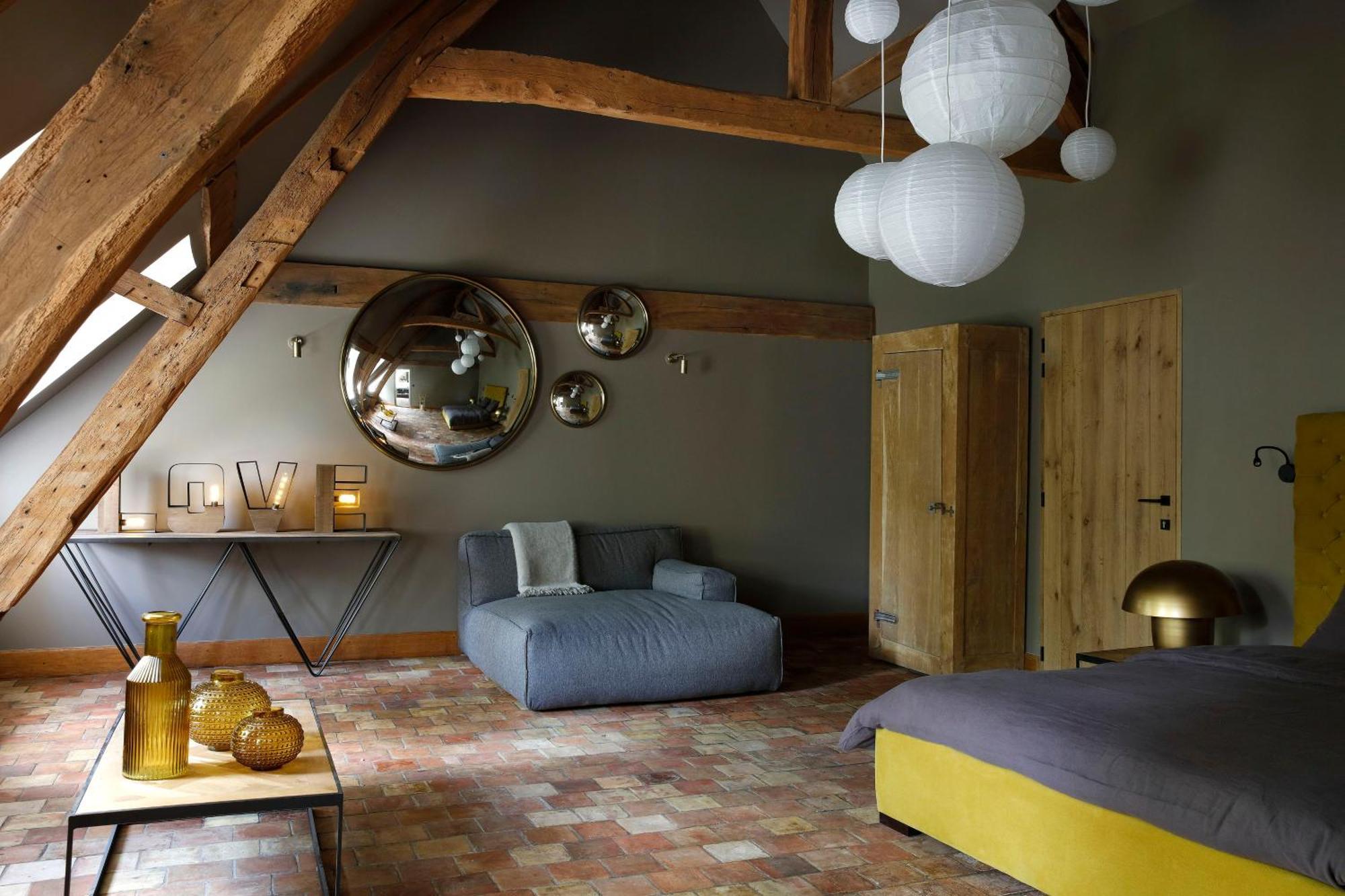 La Chaumiere 4*